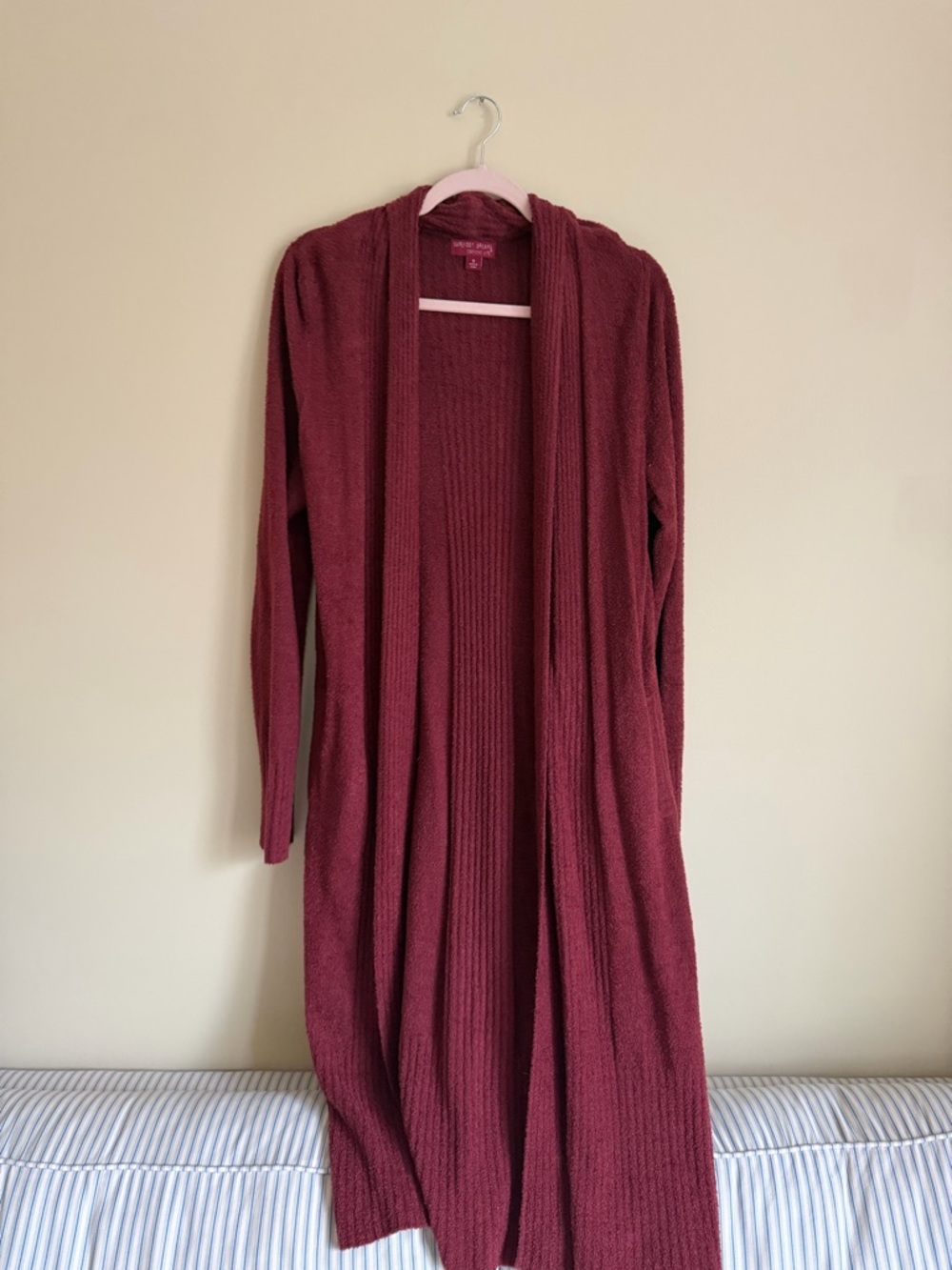 Cozy Barefoot Dreams maroon duster